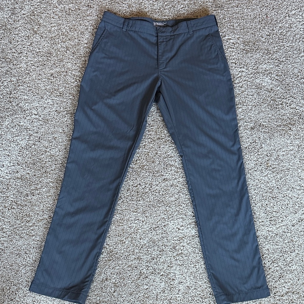 NikeGolf Tour Performance Men's Gray pants size 34x32